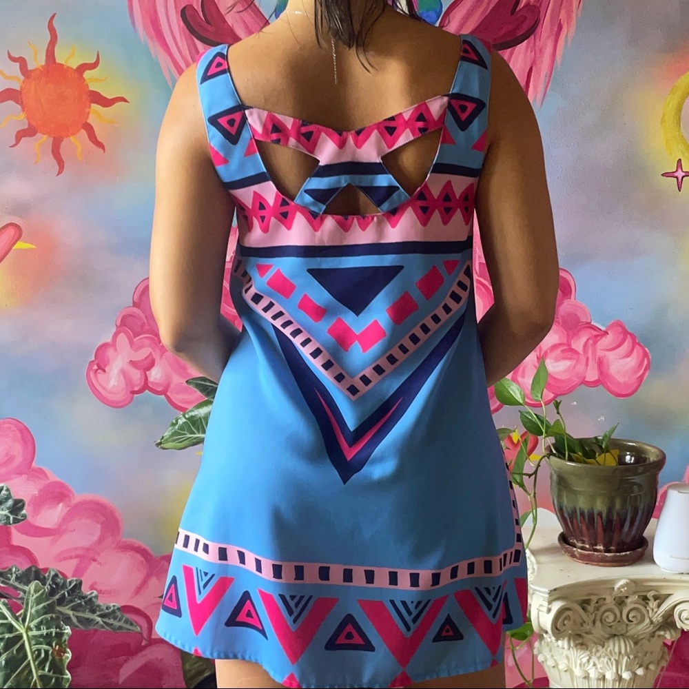 Colorful Abstract Dress - Picture 3 of 3